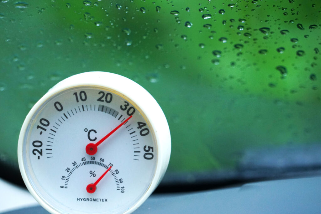 郡山・仙台にある住宅リペア専門のプロ集団|株式会社IKEDA フローリングの湿度管理イメージ画像