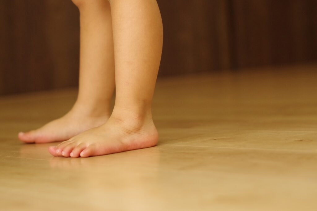 郡山・仙台にある住宅リペア専門のプロ集団｜株式会社IKEDA　床鳴り補修紹介イメージ画像